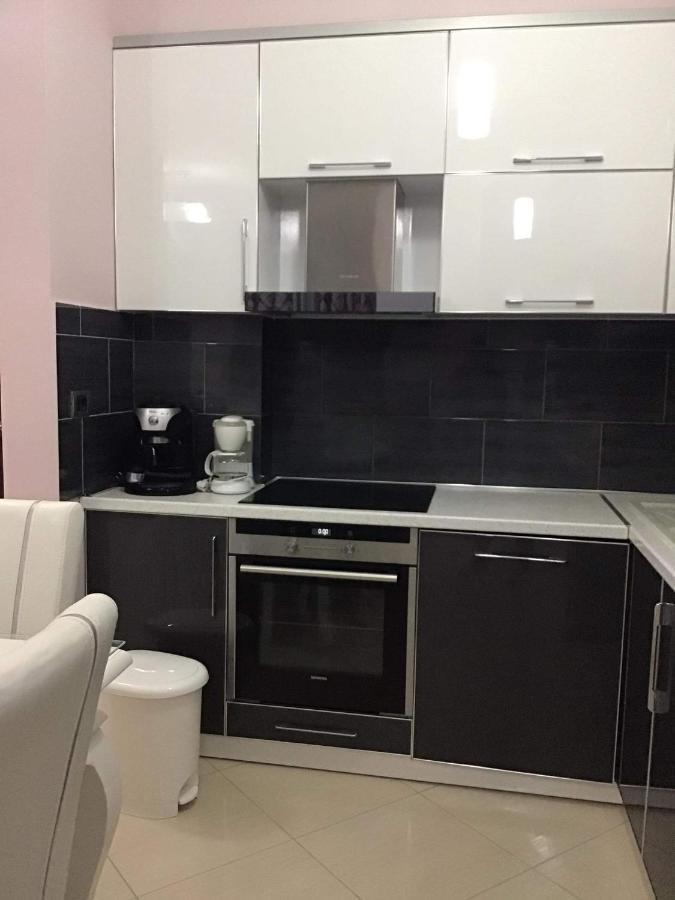 Orfeas Central Apartment Fier Extérieur photo