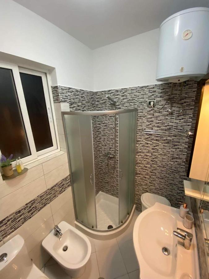 Orfeas Central Apartment Fier Extérieur photo